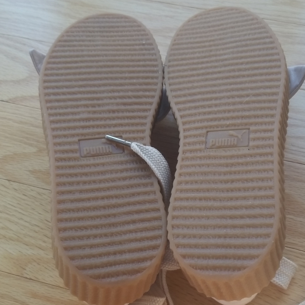 Fenty puma by Rihanna bow creeper platform… - Picture 8 of 8
